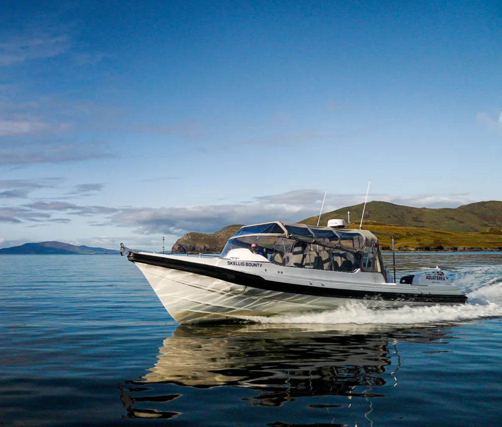 AquaTerra Skellig Bounty, an Exclusive Private Charter