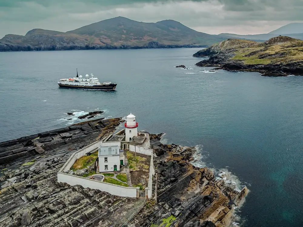 AquaTerra's International cruise operators providing authentic and immersive shore excursions