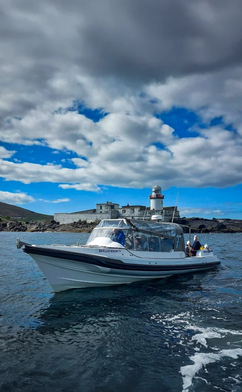 AquaTerra's boat tour of Valentia Island and lighthouse.