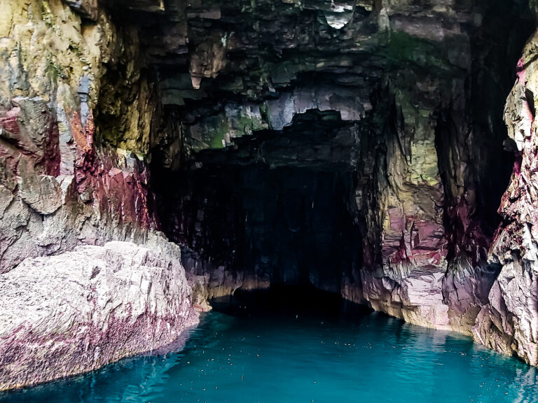 Caves_Valentia_Harbour